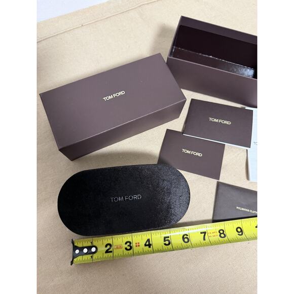 Tom Ford Sunglasses Case Box Set Brown Black Velvet Hard Shell Cleaning Cloth - Picture 4 of 4